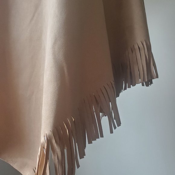 Southwestern Fall Poncho Women's Size XL Fringed Trim Neutral Faux Suede Boho - Picture 4 of 13